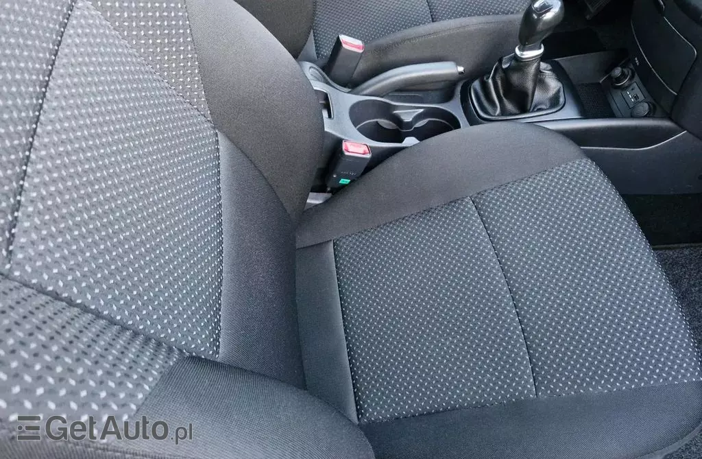 HYUNDAI I30 1.4 (109 KM)