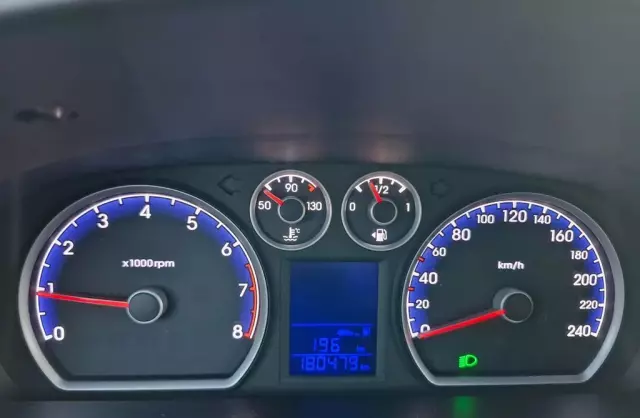 HYUNDAI I30 1.4 (109 KM)