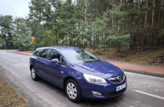 OPEL Astra 