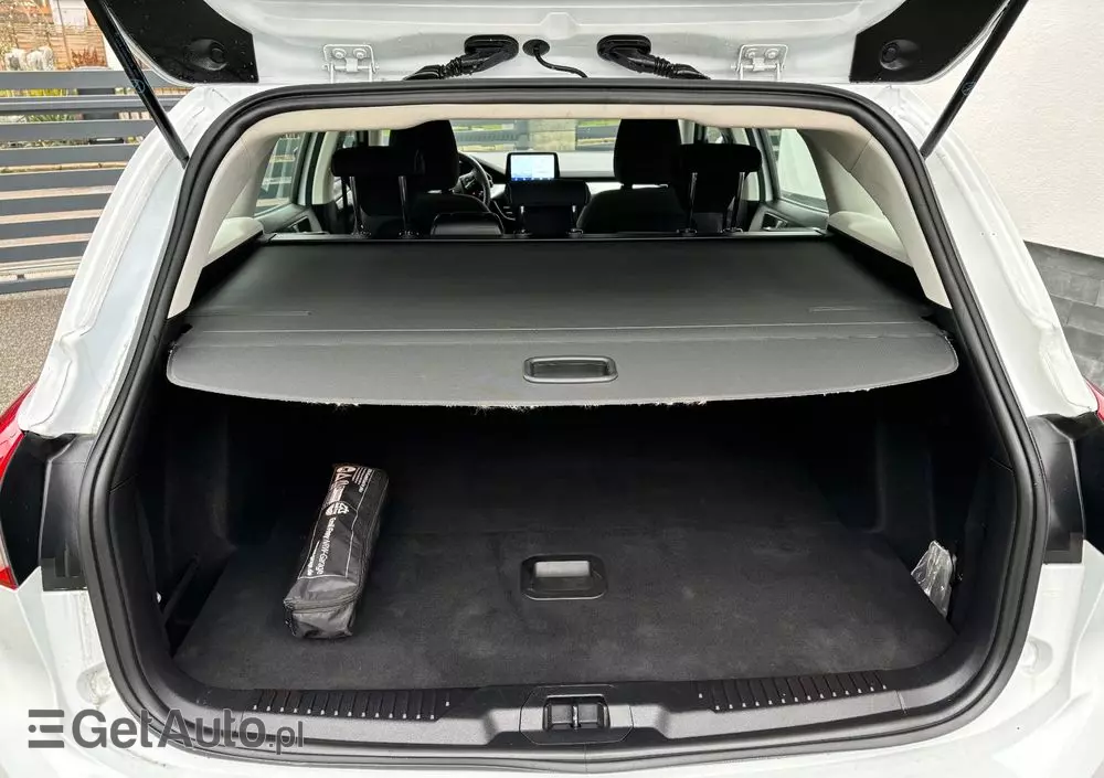 FORD Focus 1.5 EcoBlue Start-Stopp-System COOL&CONNECT