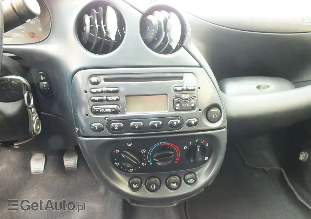 FORD KA 1.6 Sportka