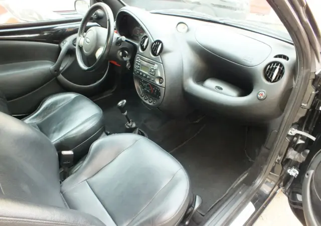 FORD KA 1.6 Sportka