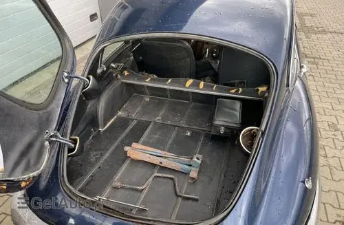JAGUAR E-type 