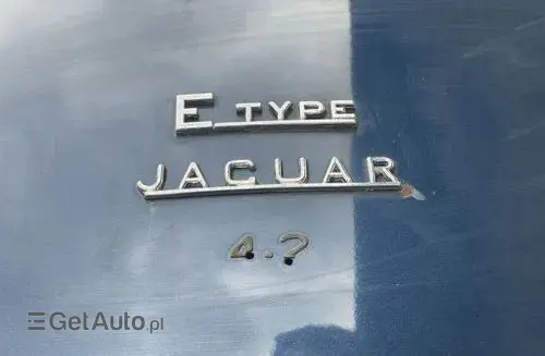 JAGUAR E-type 