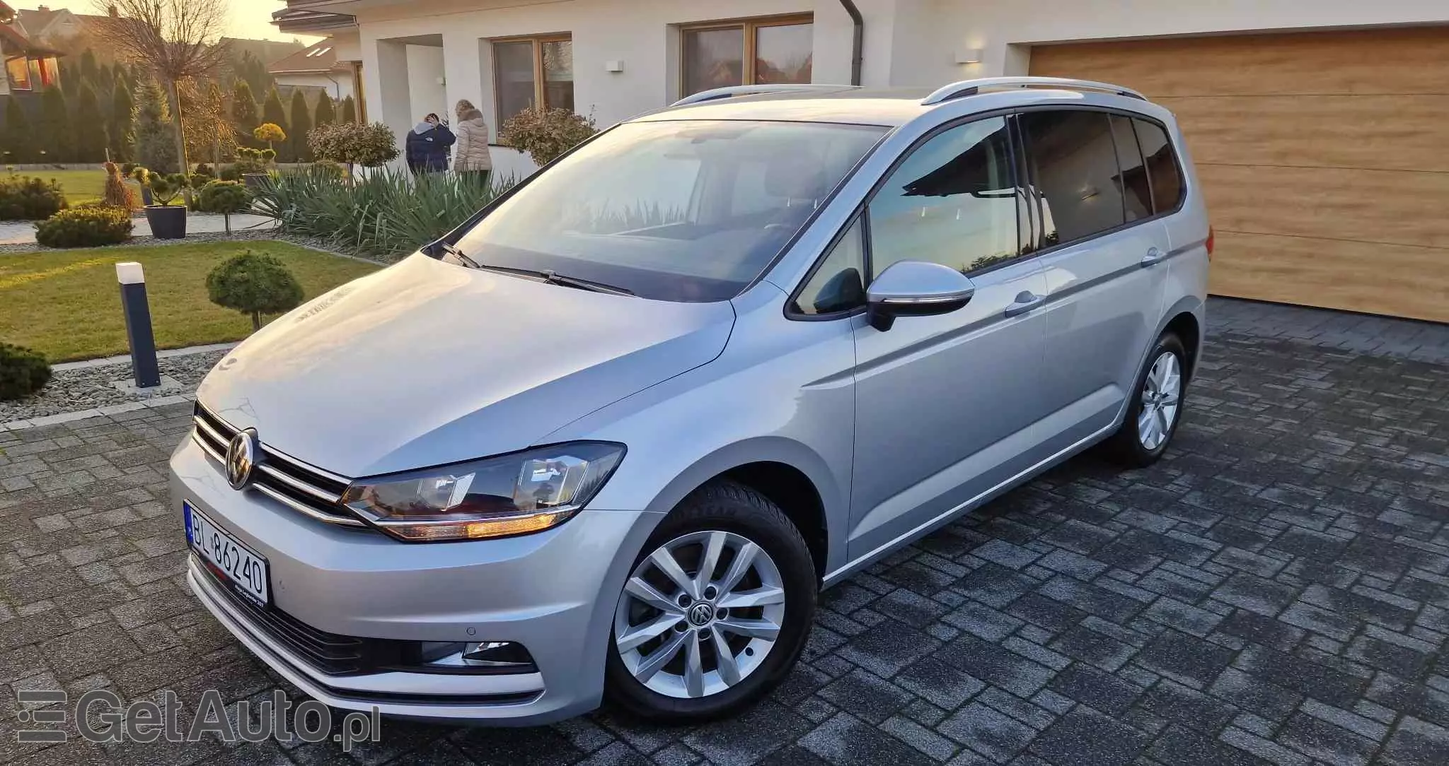 VOLKSWAGEN Touran 1.6 TDI SCR BlueMotion Technology DSG Comfortline