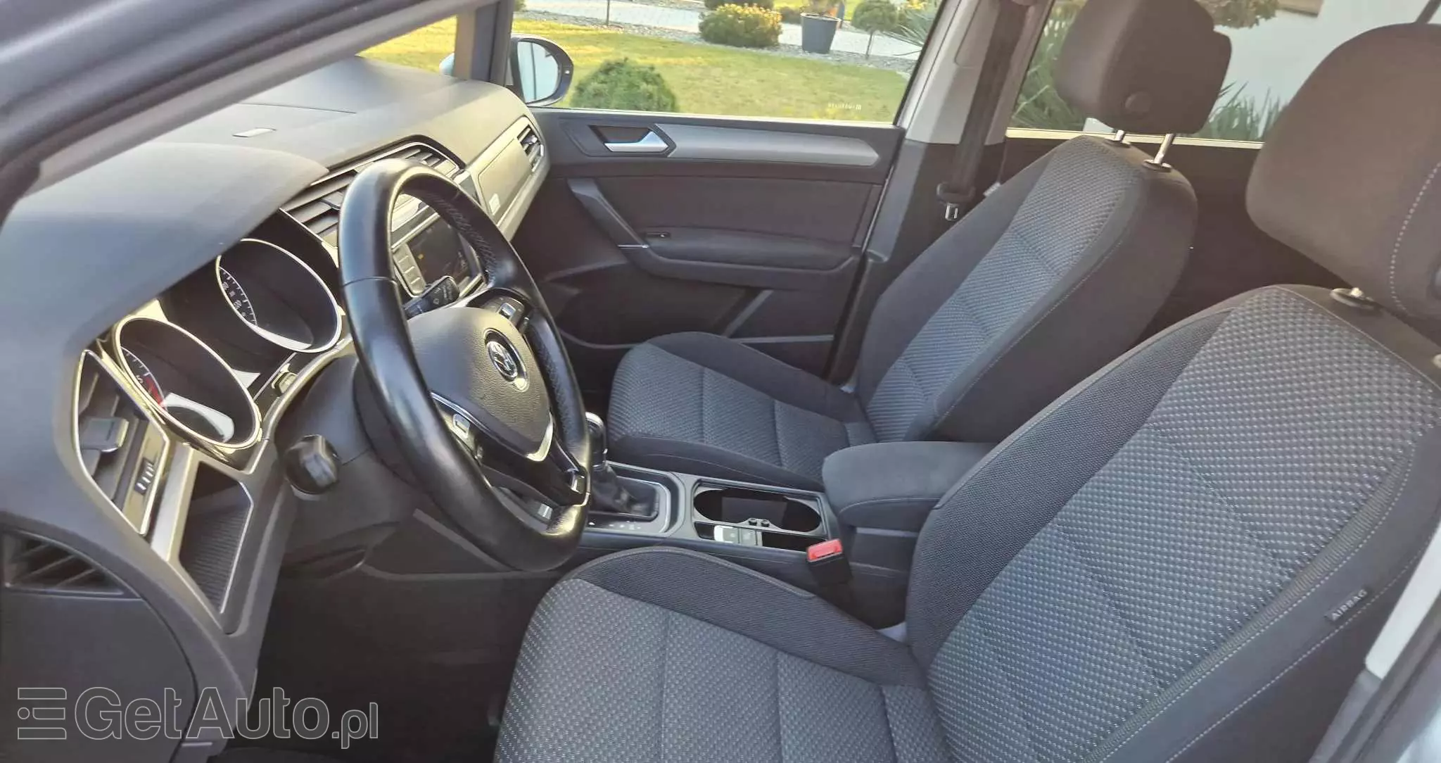 VOLKSWAGEN Touran 1.6 TDI SCR BlueMotion Technology DSG Comfortline