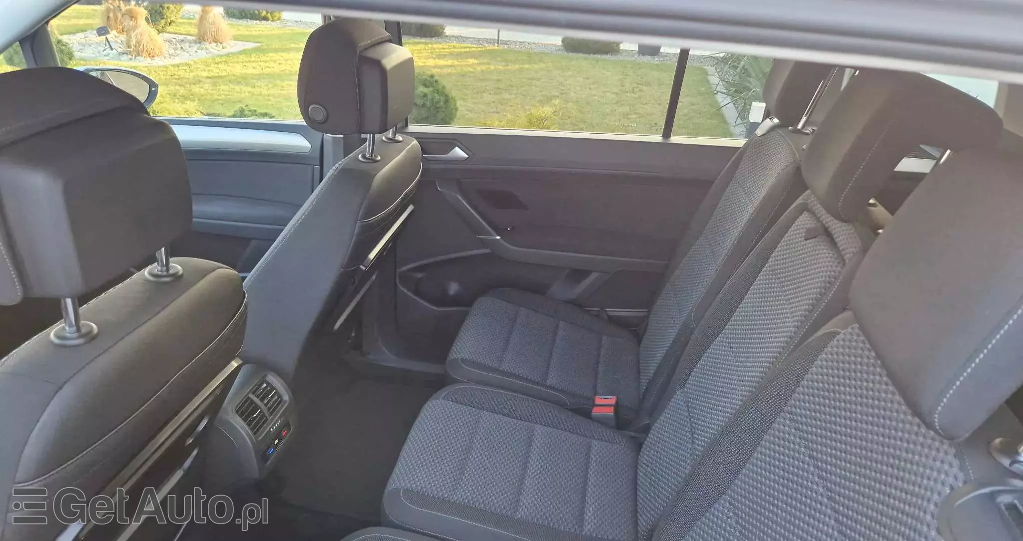 VOLKSWAGEN Touran 1.6 TDI SCR BlueMotion Technology DSG Comfortline