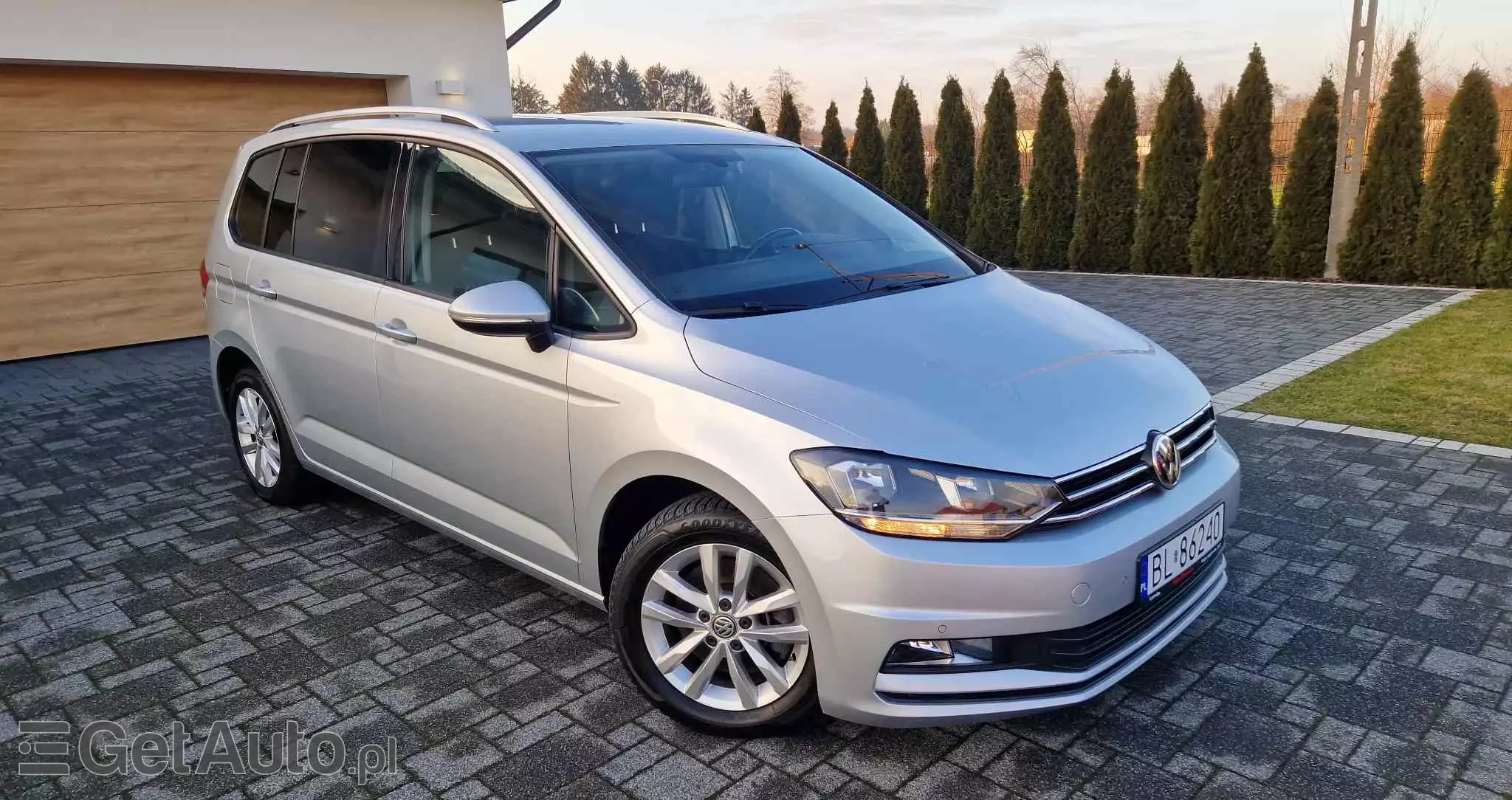 VOLKSWAGEN Touran 1.6 TDI SCR BlueMotion Technology DSG Comfortline