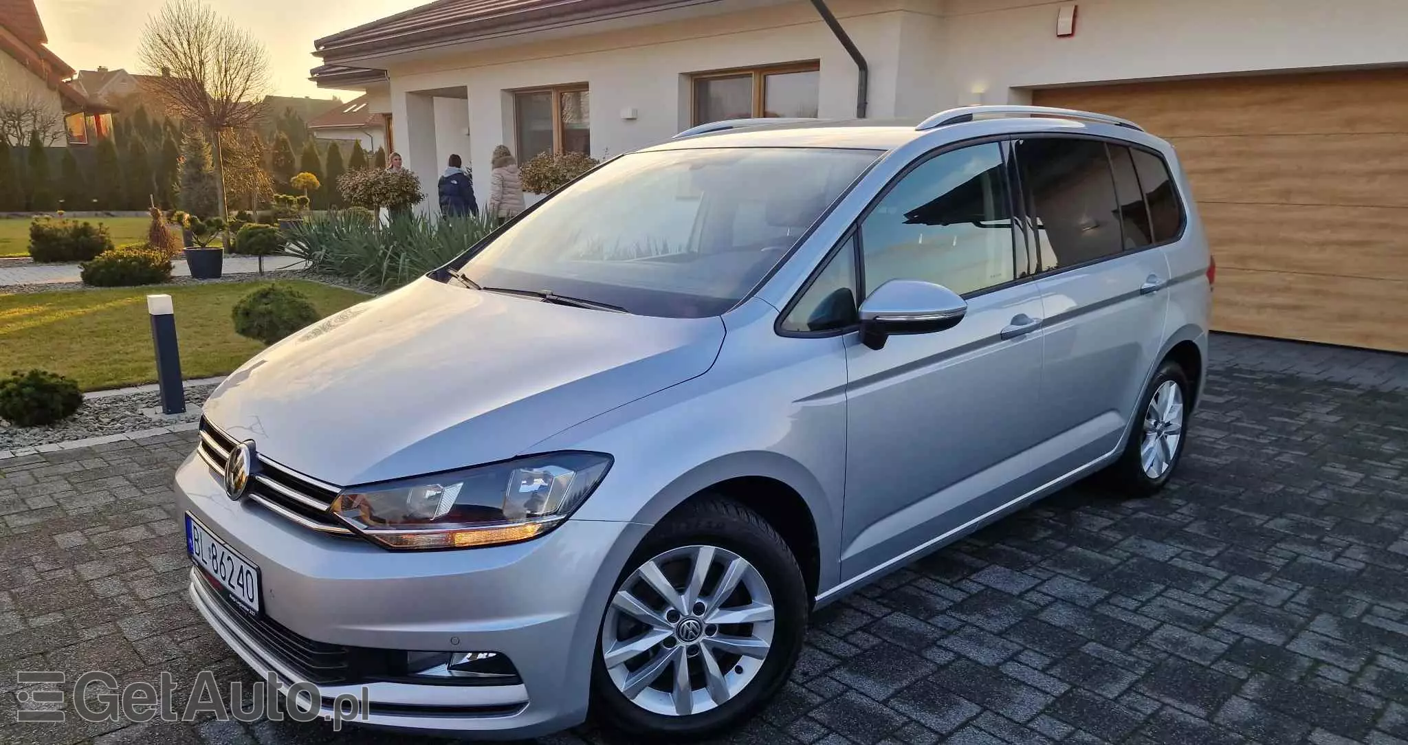 VOLKSWAGEN Touran 1.6 TDI SCR BlueMotion Technology DSG Comfortline