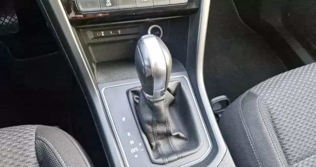 VOLKSWAGEN Touran 1.6 TDI SCR BlueMotion Technology DSG Comfortline