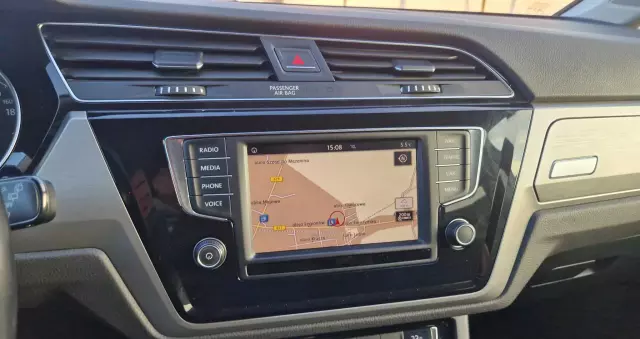 VOLKSWAGEN Touran 1.6 TDI SCR BlueMotion Technology DSG Comfortline