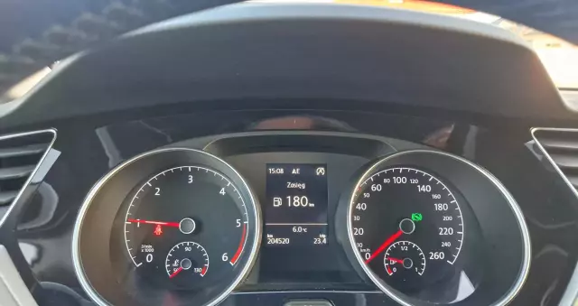 VOLKSWAGEN Touran 1.6 TDI SCR BlueMotion Technology DSG Comfortline