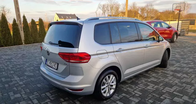 VOLKSWAGEN Touran 1.6 TDI SCR BlueMotion Technology DSG Comfortline