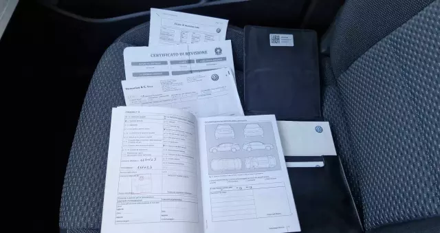 VOLKSWAGEN Touran 1.6 TDI SCR BlueMotion Technology DSG Comfortline