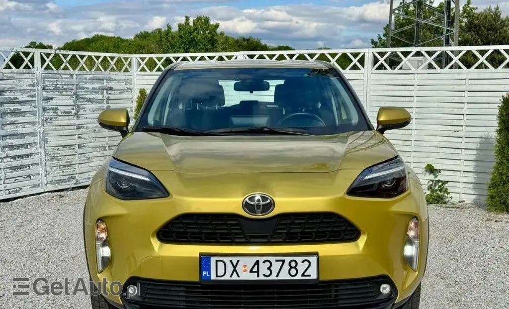 TOYOTA Yaris Cross 