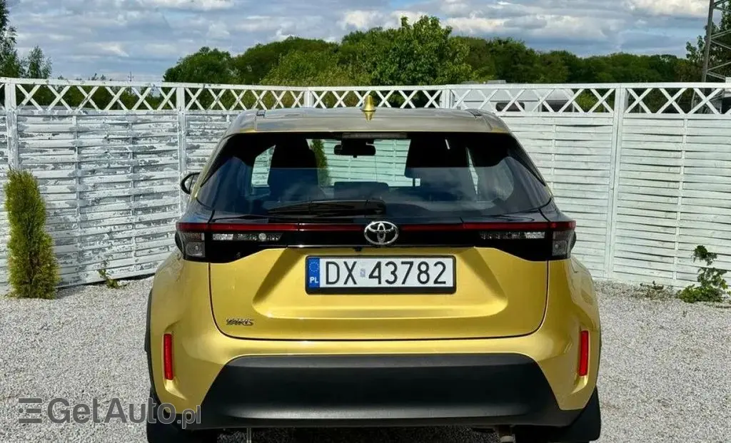 TOYOTA Yaris Cross 