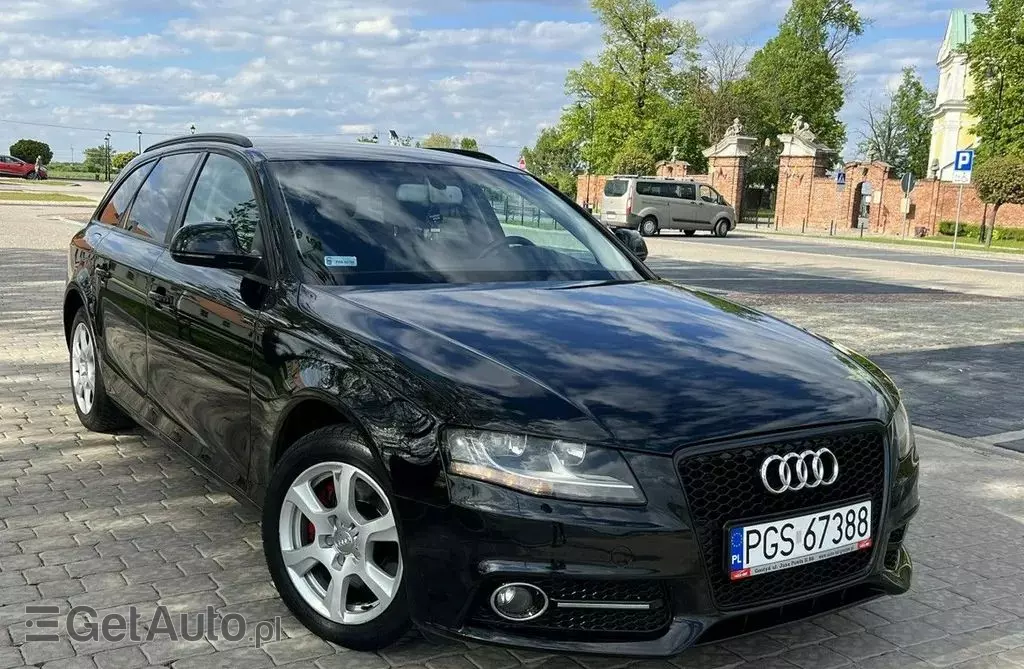 AUDI A4 