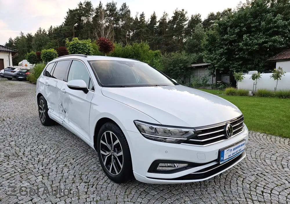 VOLKSWAGEN Passat 1.5 TSI EVO Business