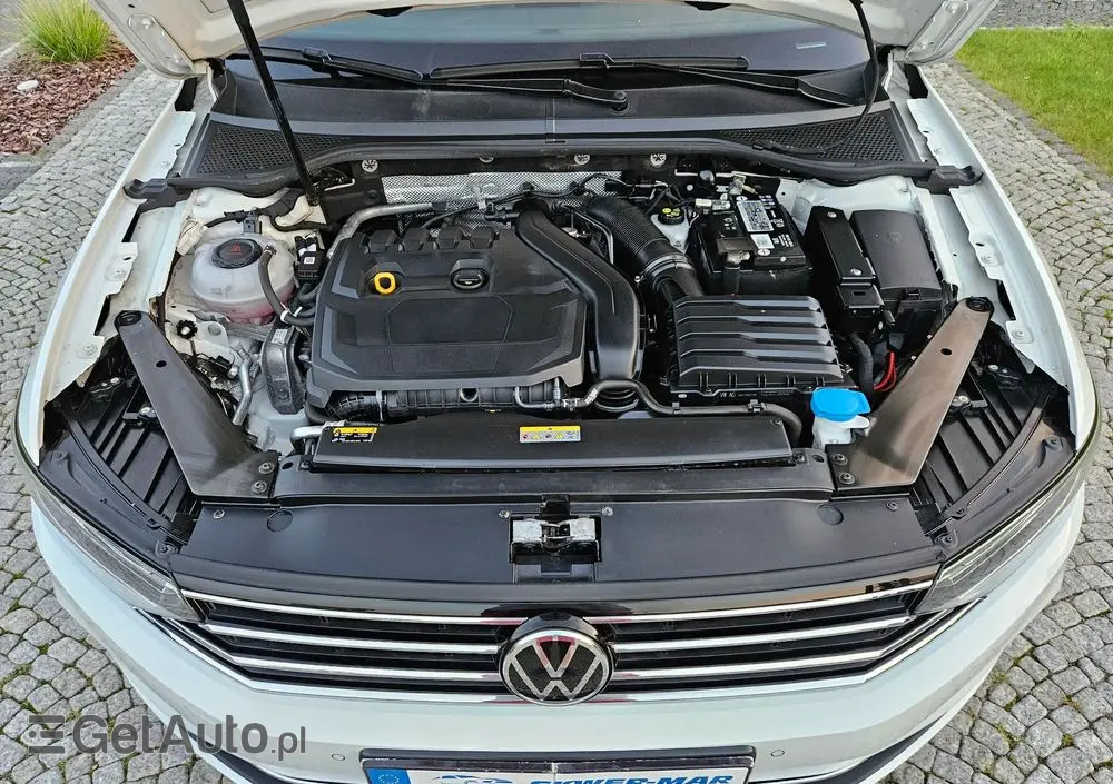 VOLKSWAGEN Passat 1.5 TSI EVO Business