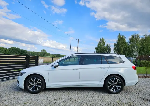 VOLKSWAGEN Passat 1.5 TSI EVO Business