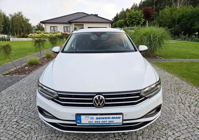 VOLKSWAGEN Passat 1.5 TSI EVO Business
