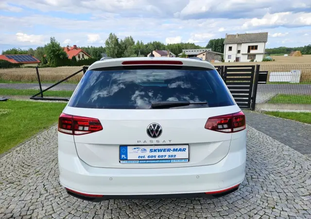 VOLKSWAGEN Passat 1.5 TSI EVO Business