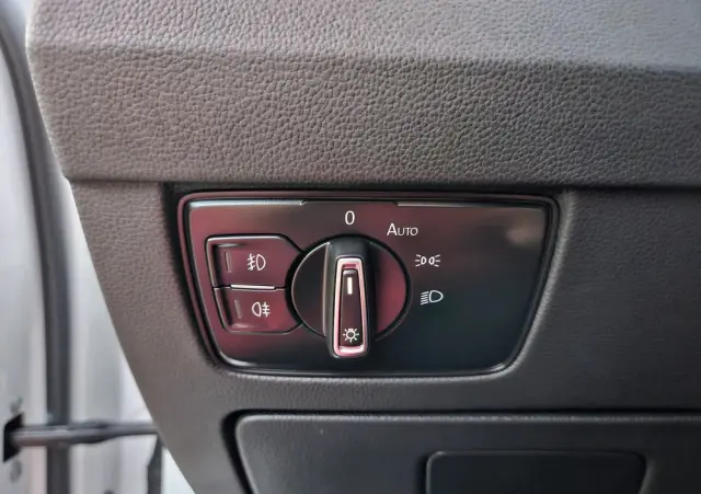 VOLKSWAGEN Passat 1.5 TSI EVO Business