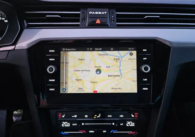 VOLKSWAGEN Passat 1.5 TSI EVO Business