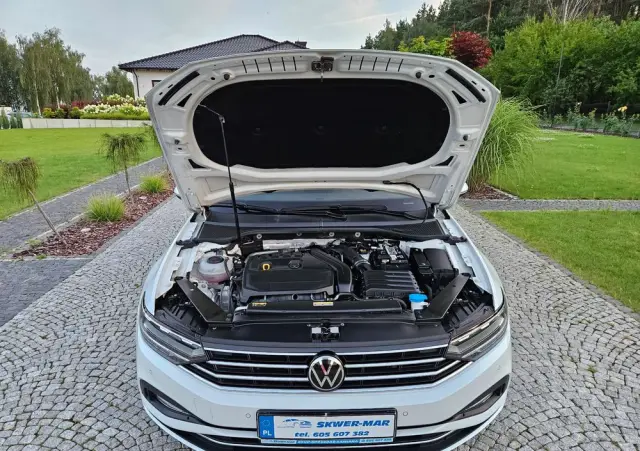 VOLKSWAGEN Passat 1.5 TSI EVO Business