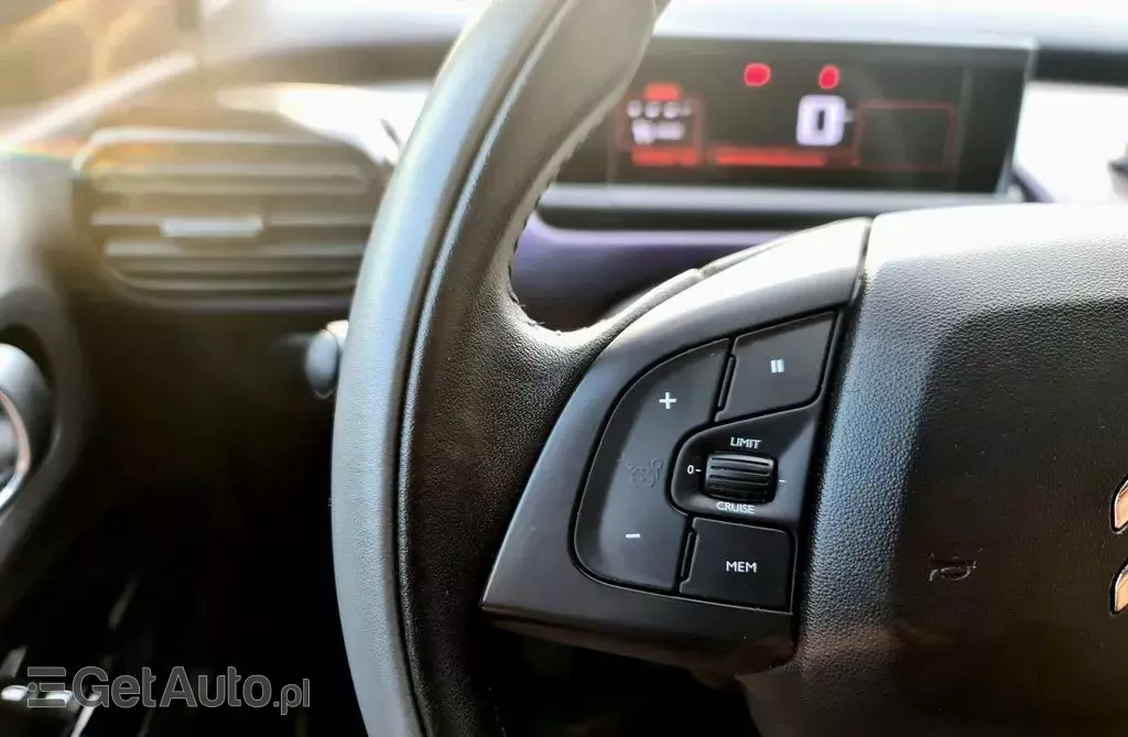 CITROEN C4 1.2 e-THP (110 KM)