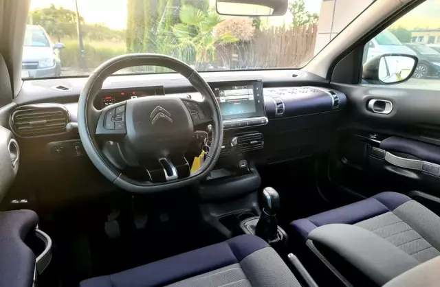 CITROEN C4 1.2 e-THP (110 KM)