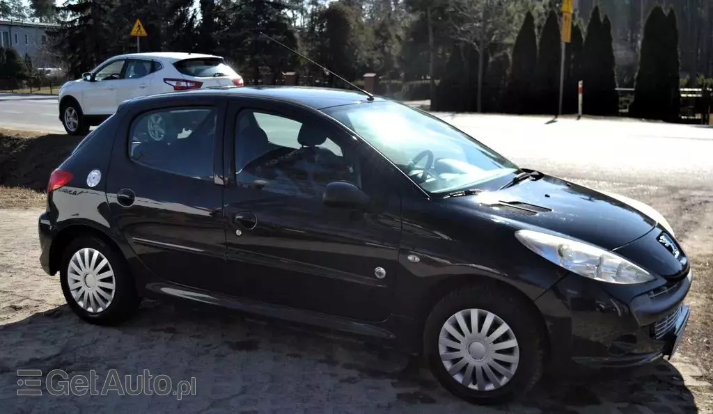 PEUGEOT 206 