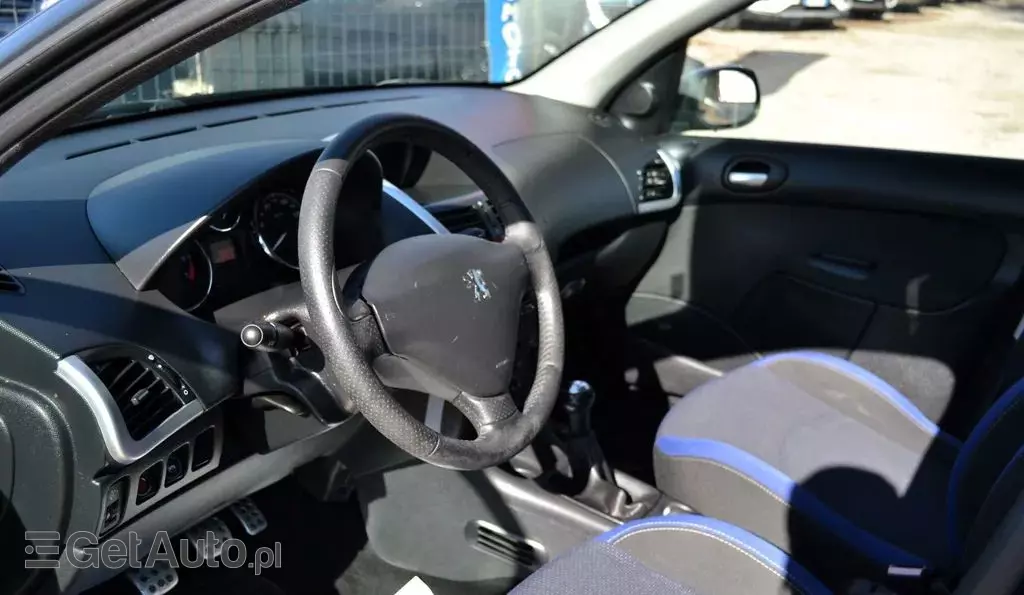 PEUGEOT 206 