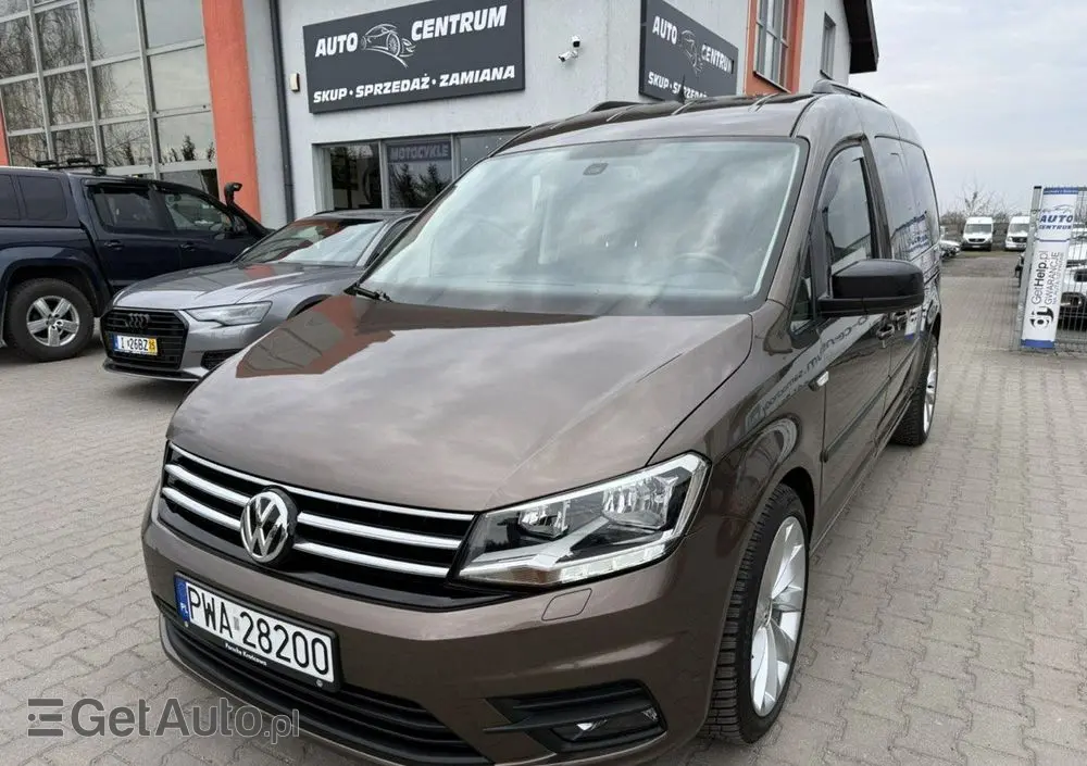 VOLKSWAGEN Caddy Highline DSG