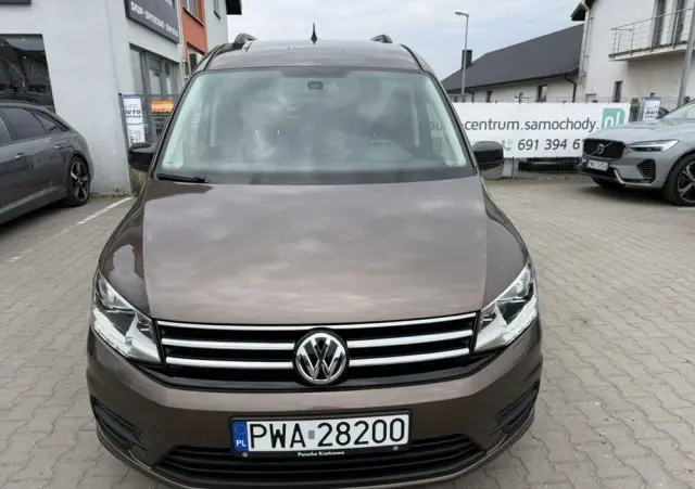VOLKSWAGEN Caddy Highline DSG