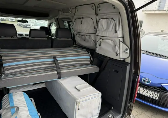 VOLKSWAGEN Caddy Highline DSG