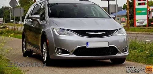 CHRYSLER Pacifica 