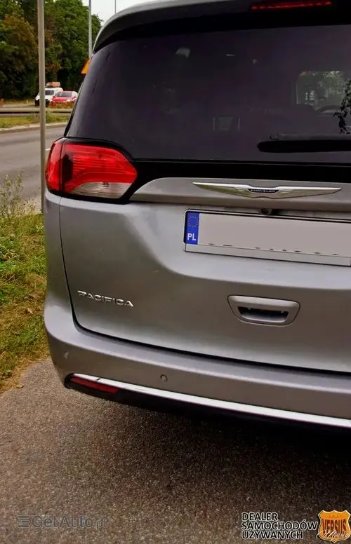 CHRYSLER Pacifica 