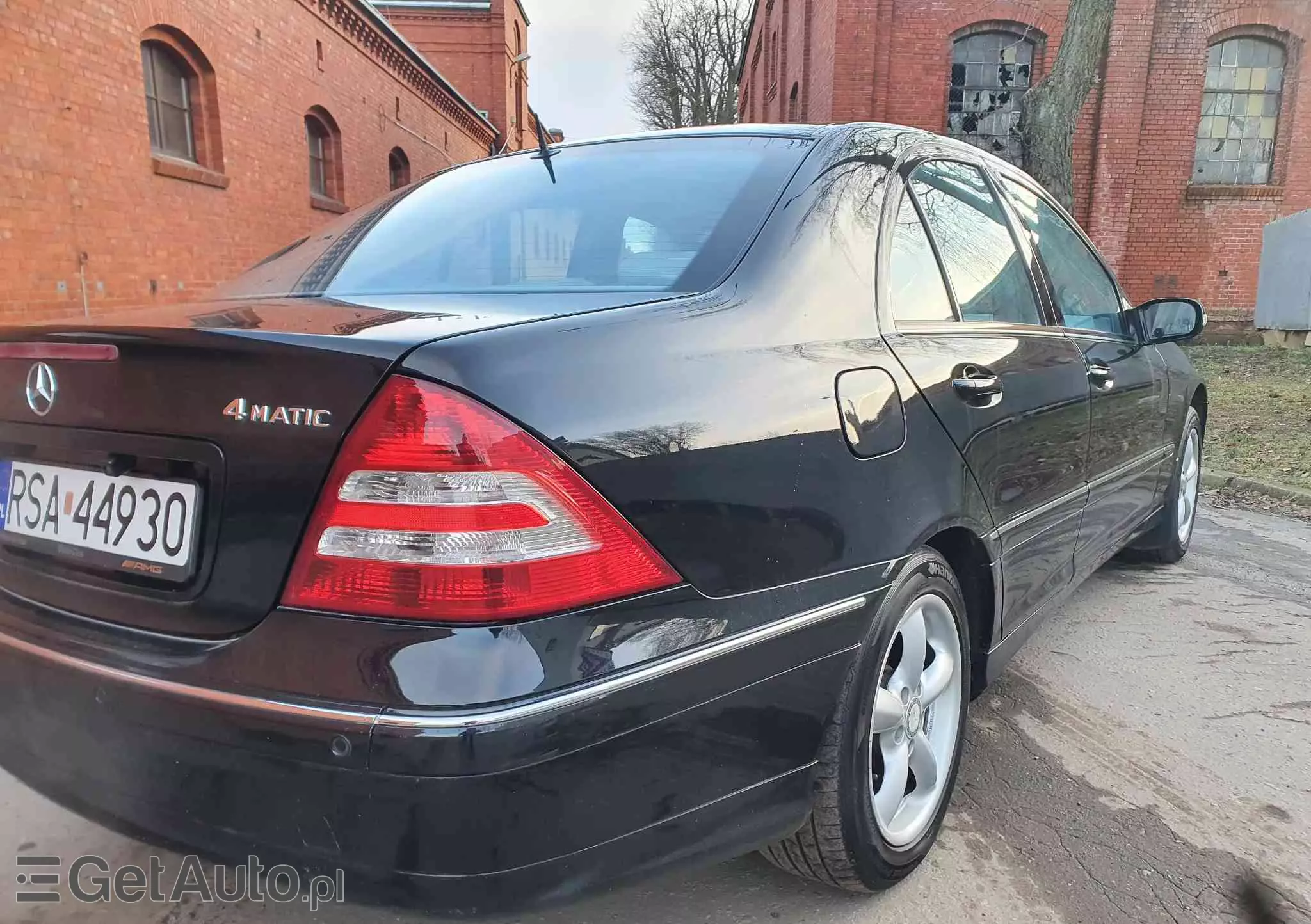 MERCEDES-BENZ Klasa C 240 T 4Matic Avantgarde