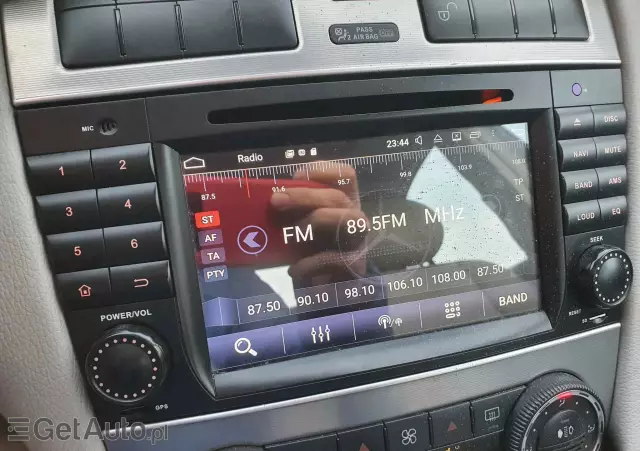 MERCEDES-BENZ Klasa C 240 T 4Matic Avantgarde