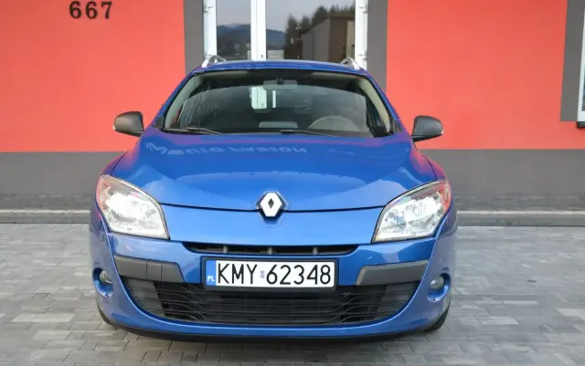 RENAULT Megane 1.6 16V 100 TomTom Edition