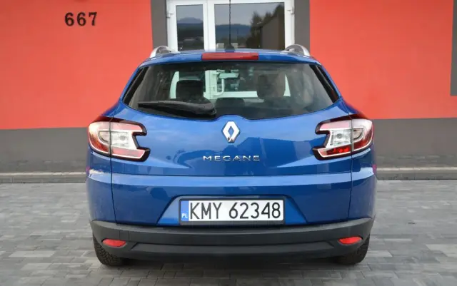 RENAULT Megane 1.6 16V 100 TomTom Edition