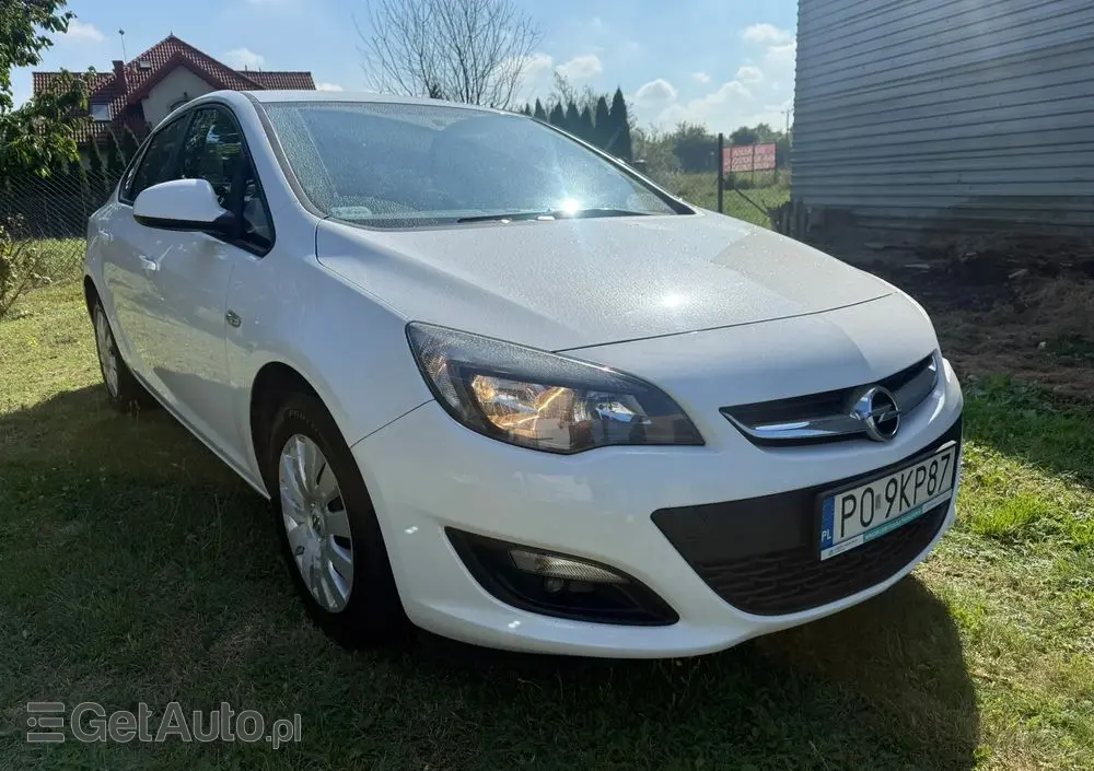 OPEL Astra 1.4 T Business EU6