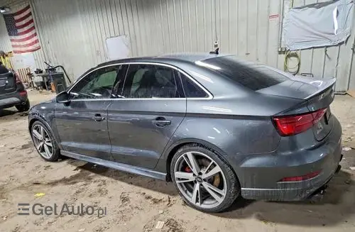 AUDI Rs3 