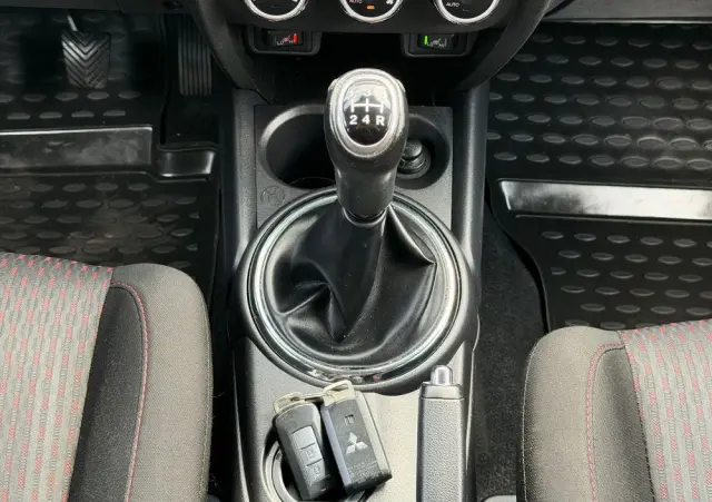 MITSUBISHI ASX 1.6 ClearTec 2WD Diamant Edition+