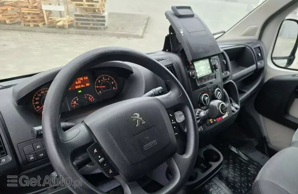 PEUGEOT Boxer 