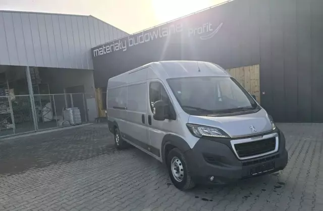 PEUGEOT Boxer 