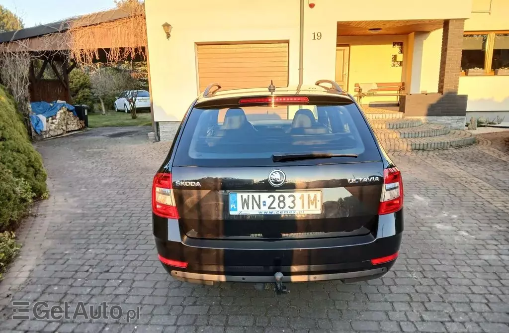 SKODA Octavia 