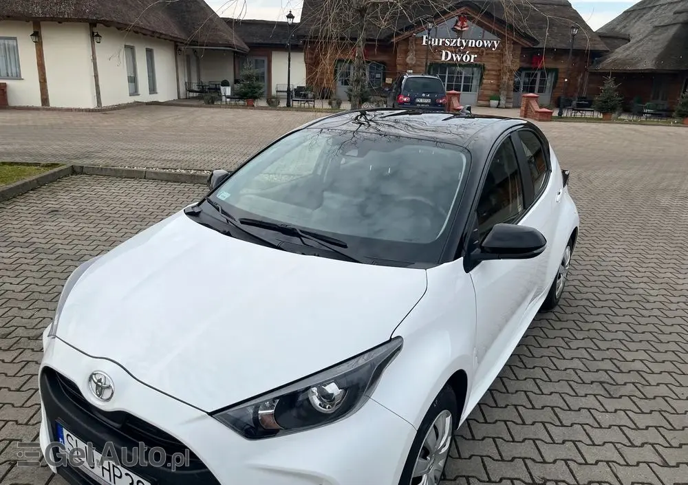 TOYOTA Yaris 1.5 Style