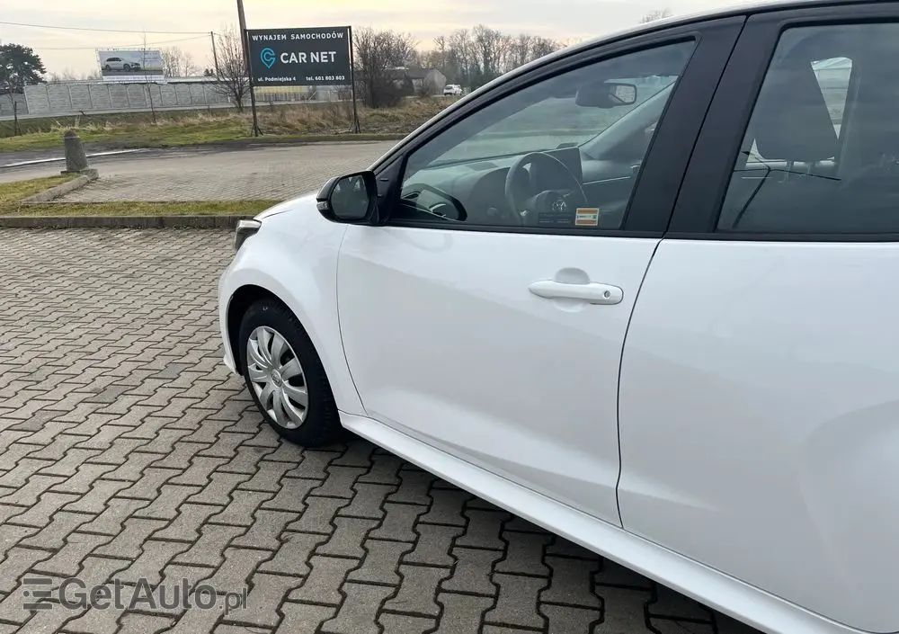 TOYOTA Yaris 1.5 Style